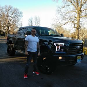 Meet your Posher, Diego